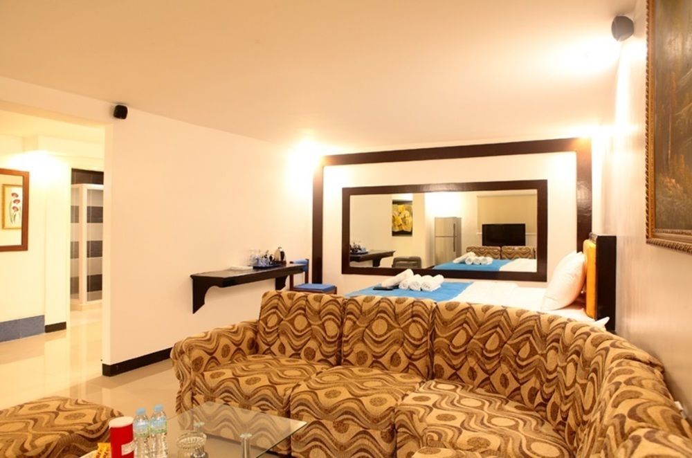 Vf Four Season Hotel Angeles Luaran gambar